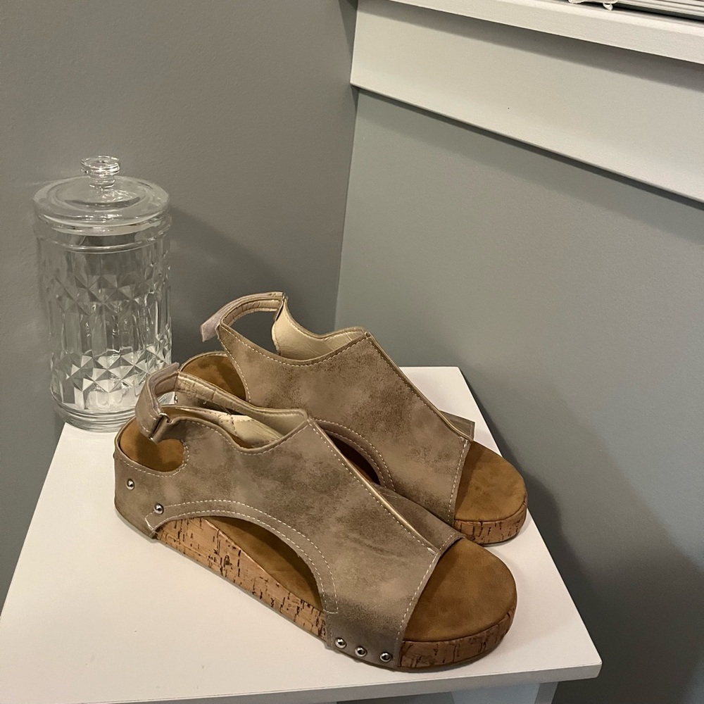 Women's Cork Wedge Sandals in Taupe Size 10